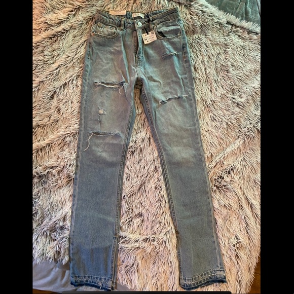 High Rise Straight Open Hem Jeans - Picture 2 of 7